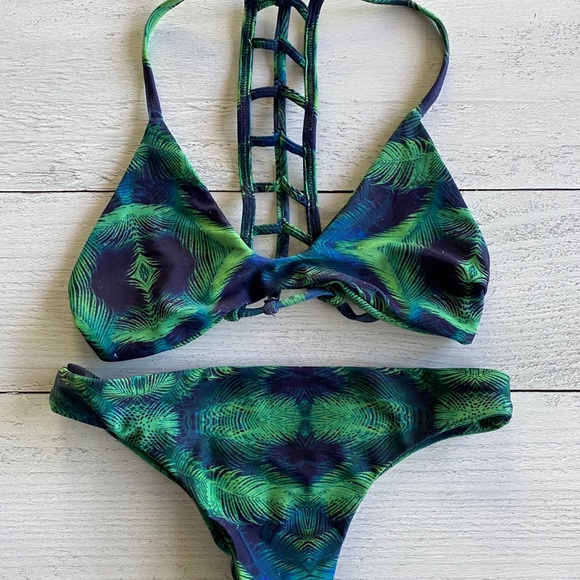 STONE FOX SWIM bikini - Picture 1 of 2
